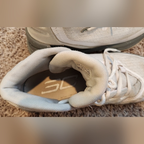 Under Armour Stephen Curry 3’s Basketball Sneakers - Picture 11 of 12